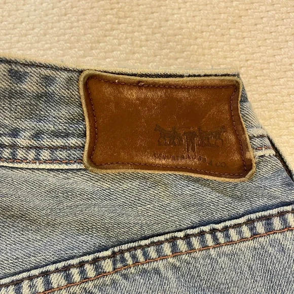 Levi's Curve Women's Blue Jeans - Picture 9 of 16